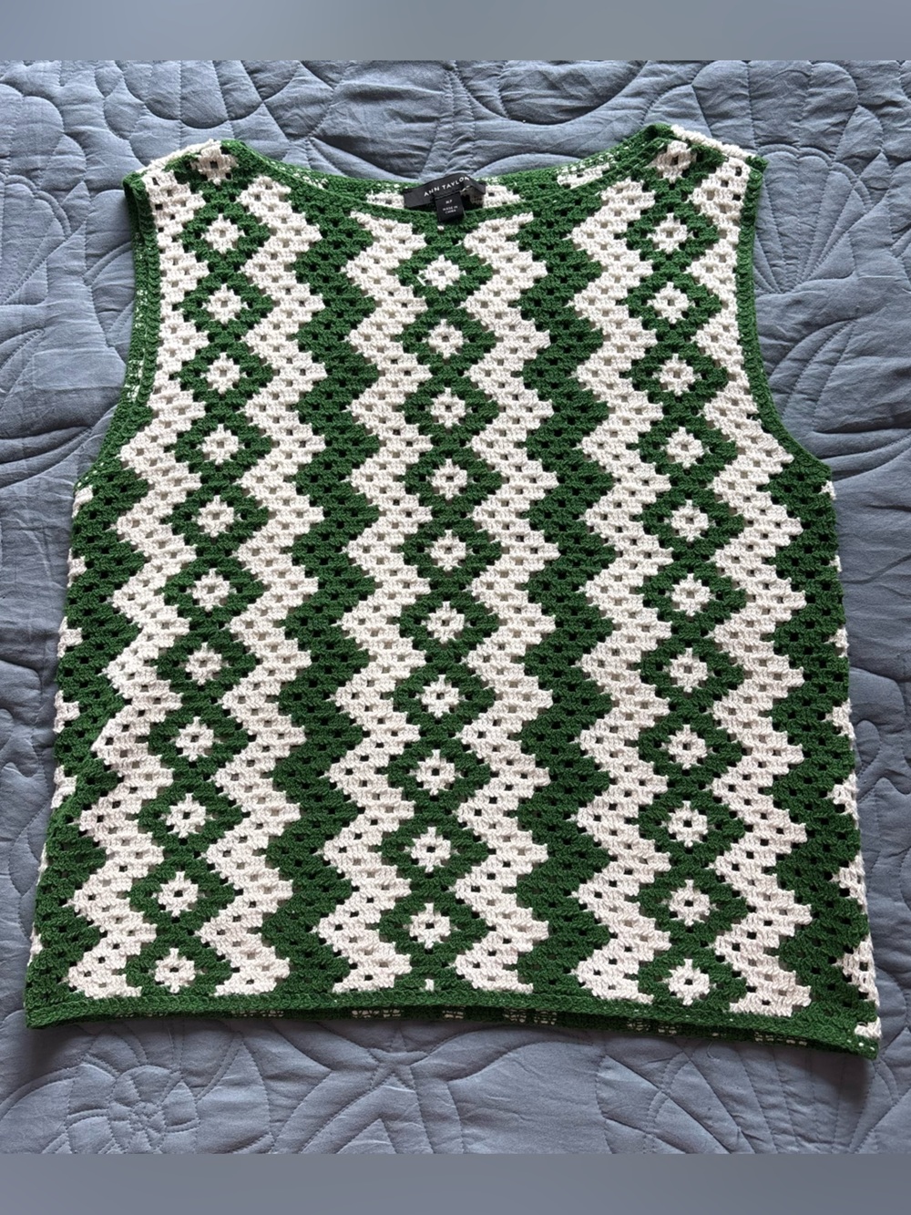 Ann Taylor Green and White Crochet Tank Vest